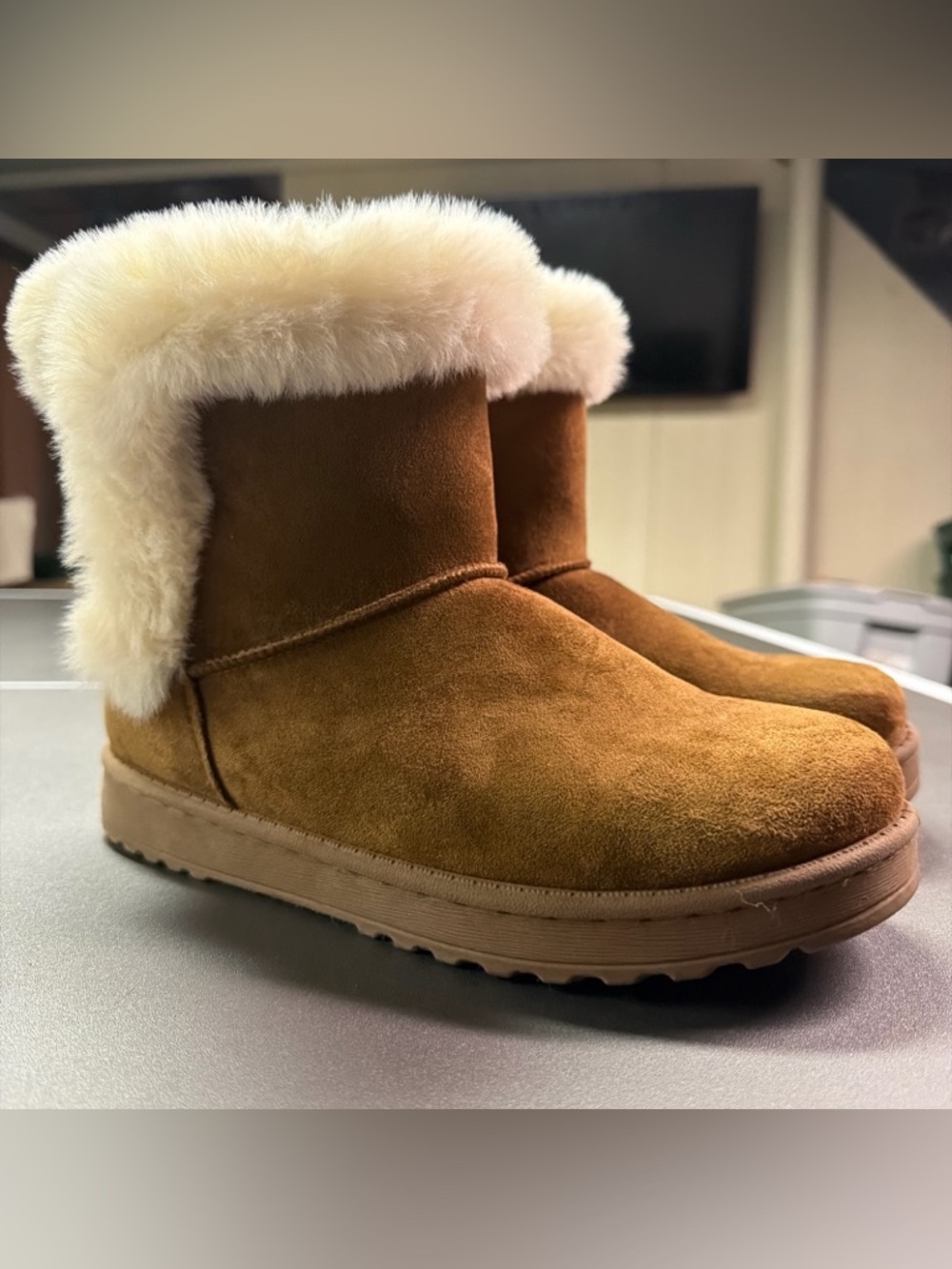 SO Paulina Women's Faux-Fur Winter Boots Chestnut Size 8 Snow Fashion Cute‎ Warm